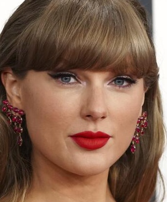 Taylor_Swift_2026-03-15_06442303.jpg
